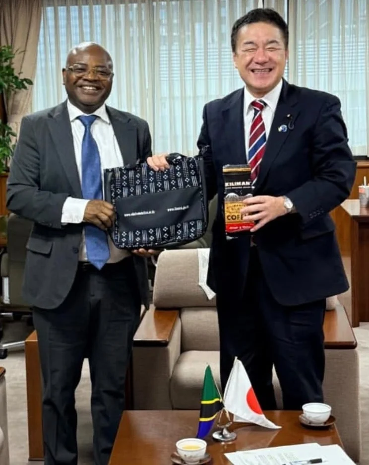 Ella Workshop Bags Represent Tanzania in Japan